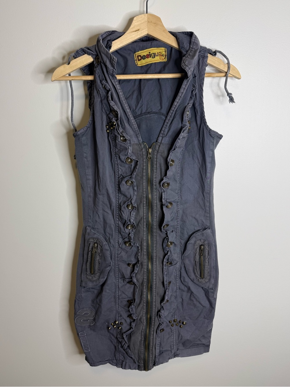 Desigual Sleeveless Hooded Zip-Front Vest in Slate Gray